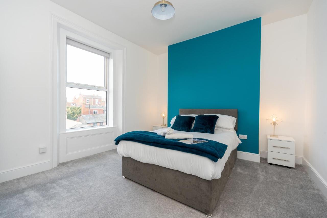 Sea Views Stunning 2 Bedroom Apartment # Lowestoft Exterior photo